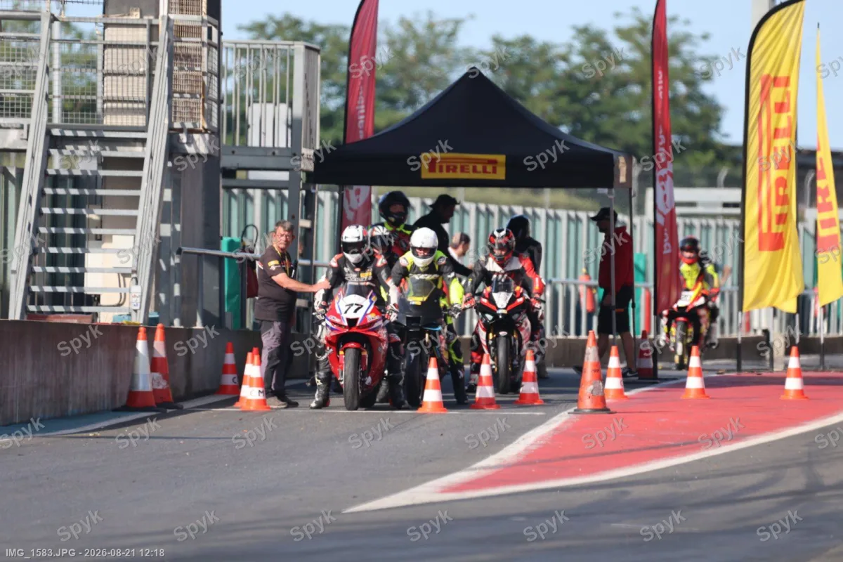 Bike race — sorting not done yet